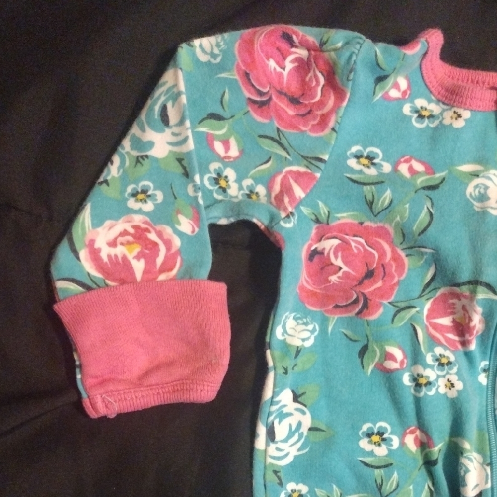 Wonder Nation Floral Footie in Teal and Pink - Picture 3 of 6